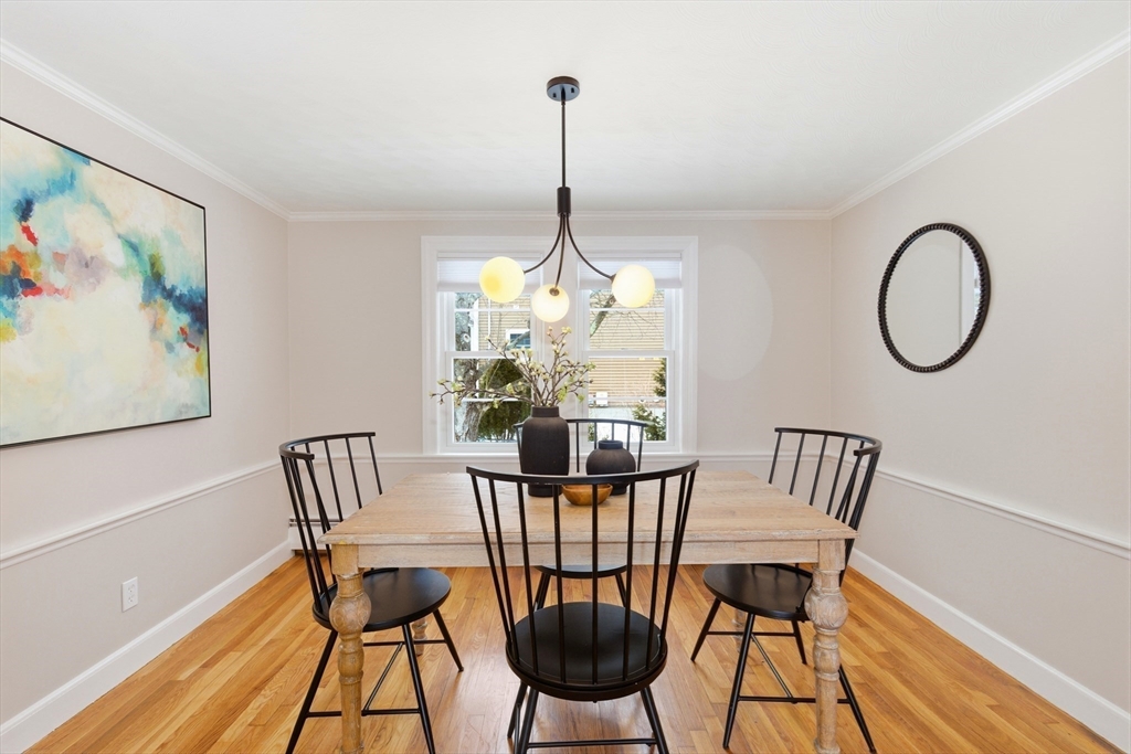 149 Horn Pond Brook Road Winchester, MA 01890 - Photo 10 of 34