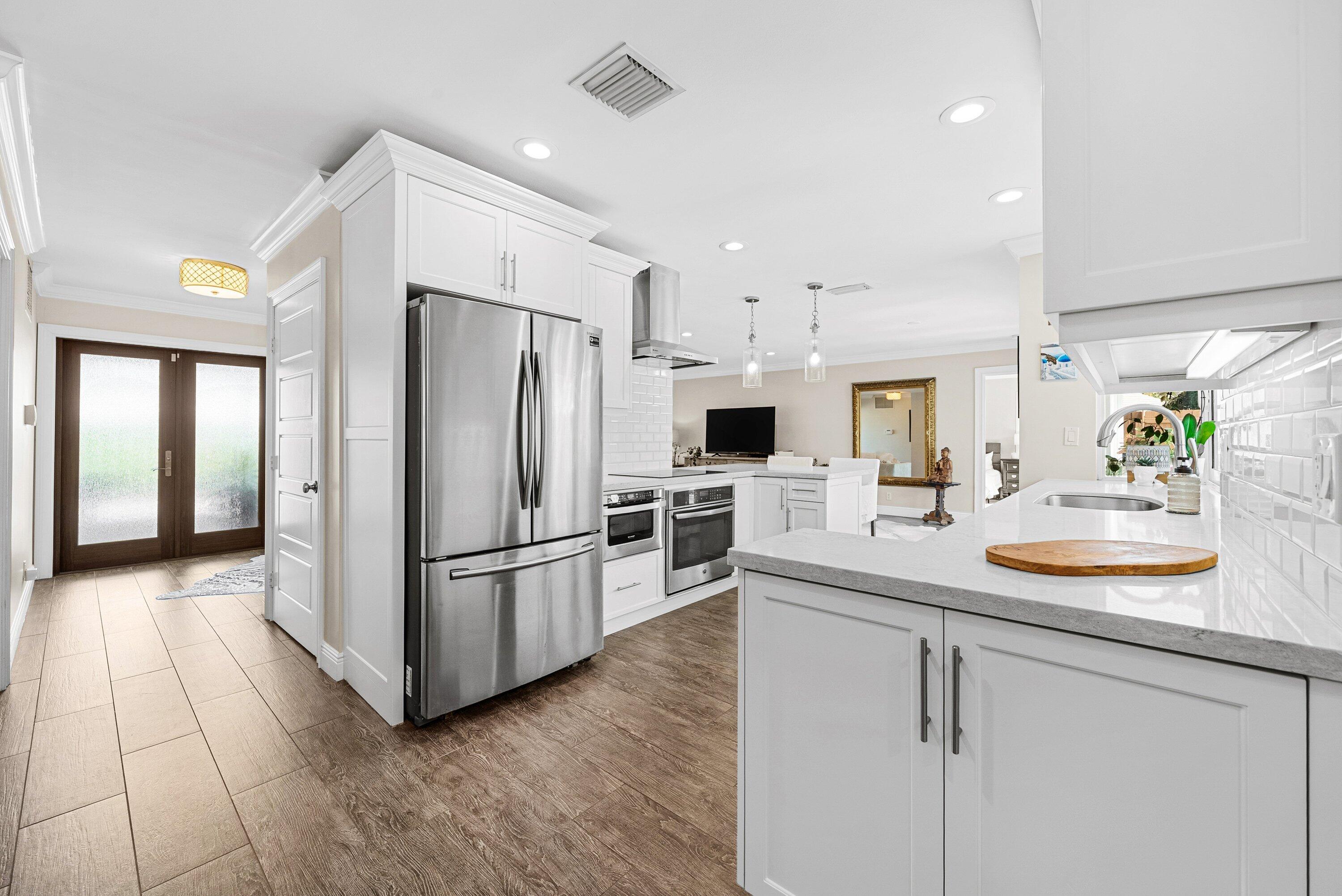 830 Tangerine Way Gulf Stream, FL 33483 - Photo 14 of 37 017-830TangerineWay-DelrayBeach-FL-33483