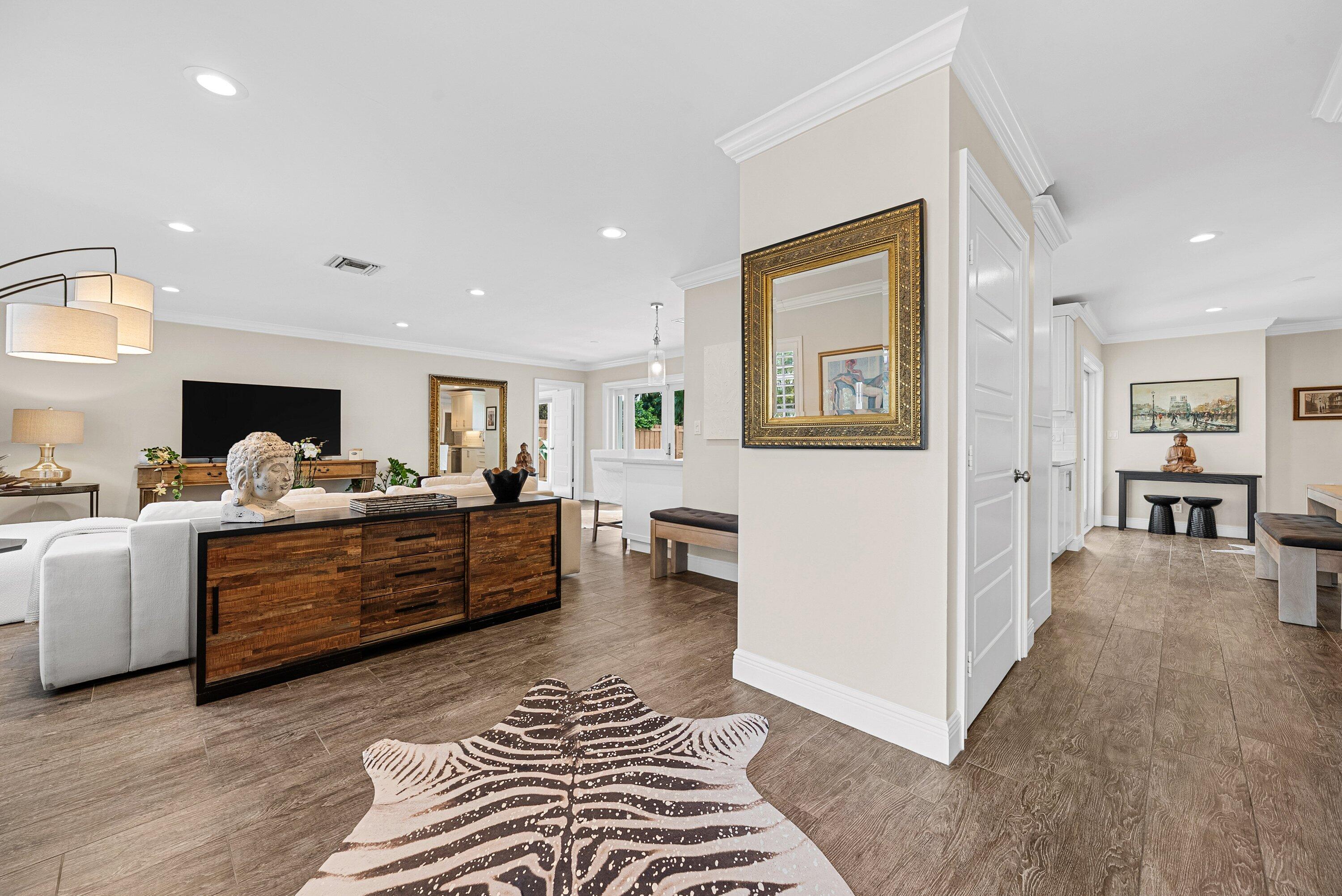 830 Tangerine Way Gulf Stream, FL 33483 - Photo 5 of 37 008-830TangerineWay-DelrayBeach-FL-33483