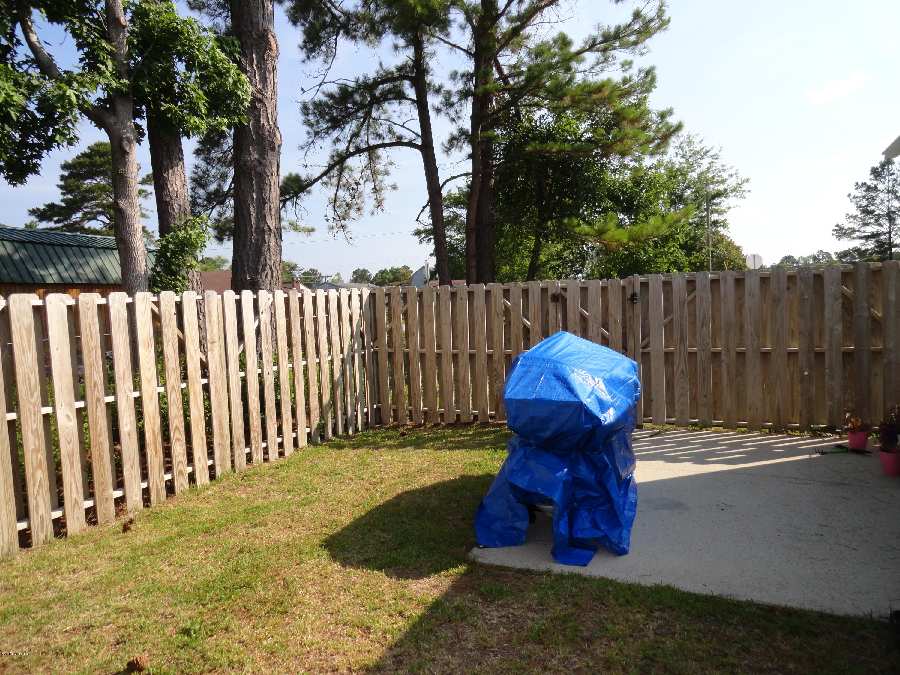 100 Christopher Court Havelock, NC 28532 - Photo 9 of 11 Fenced In Backyard