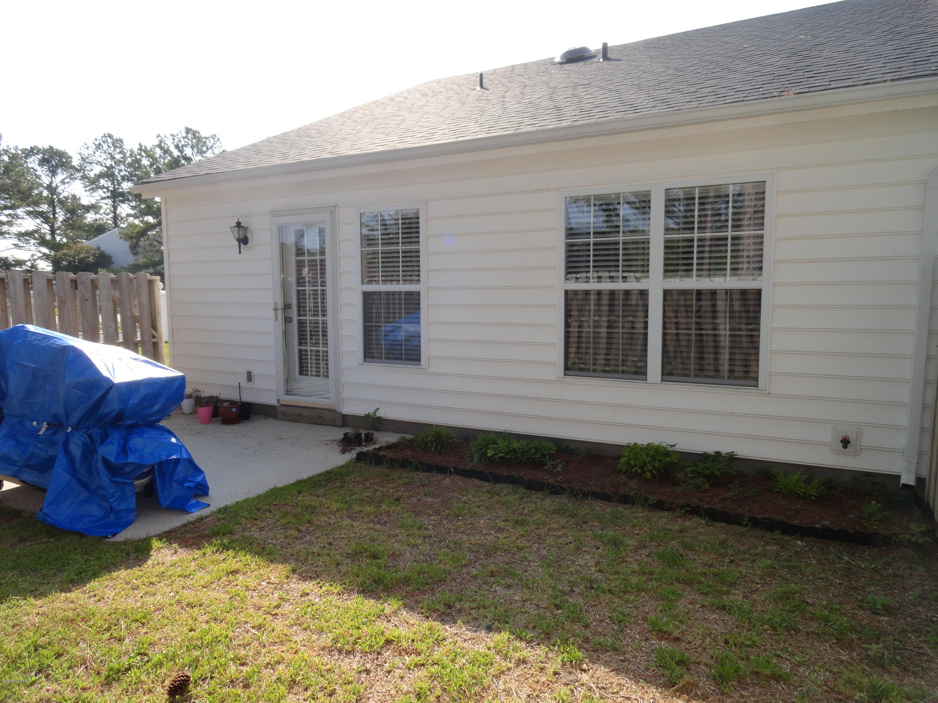 100 Christopher Court Havelock, NC 28532 - Photo 10 of 11 Rear Patio off Great Room
