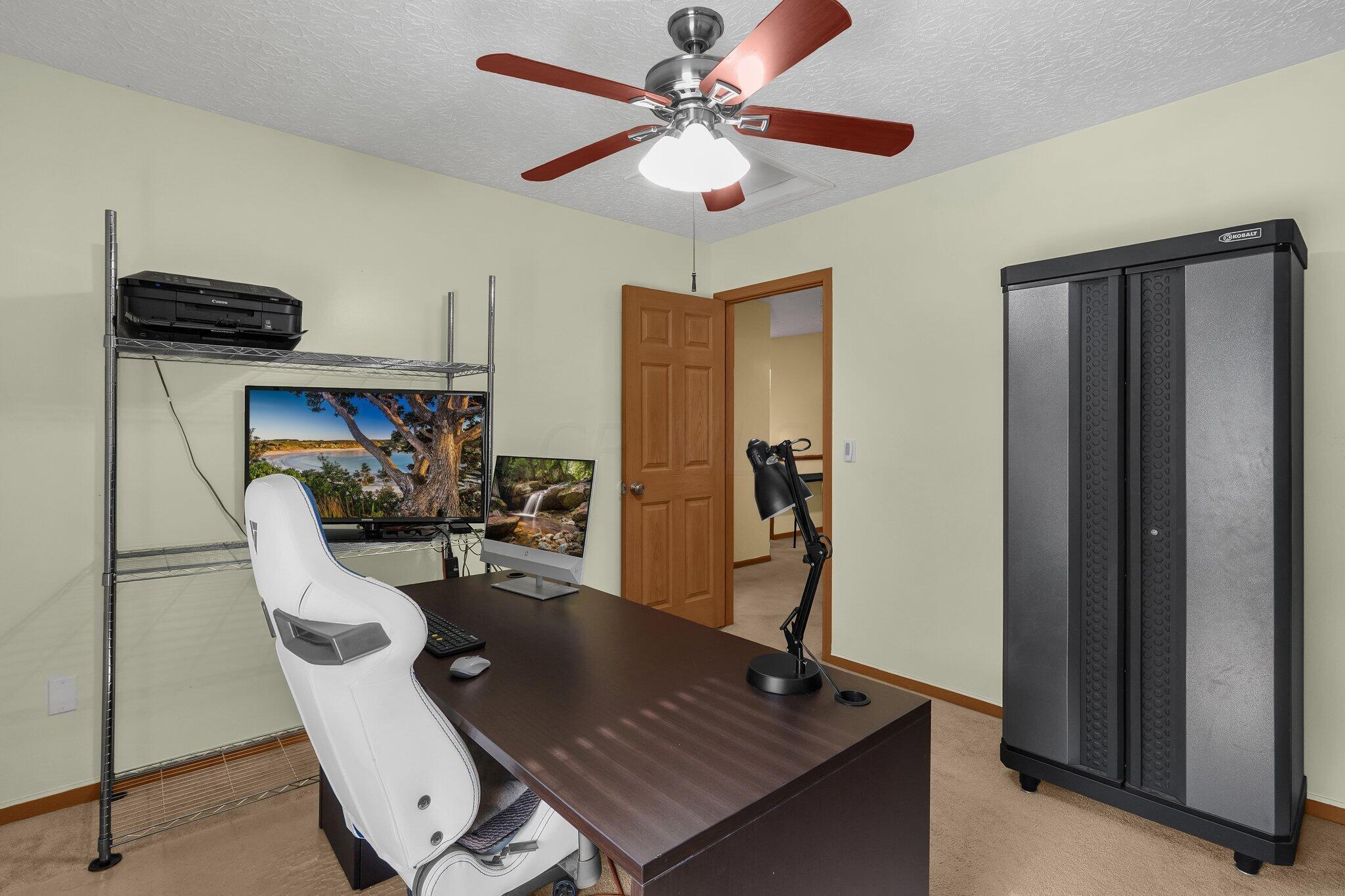 2101 Waymont Road Columbus, OH 43229 - Photo 27 of 38 27-web-or-mls-2101-waymont-rd