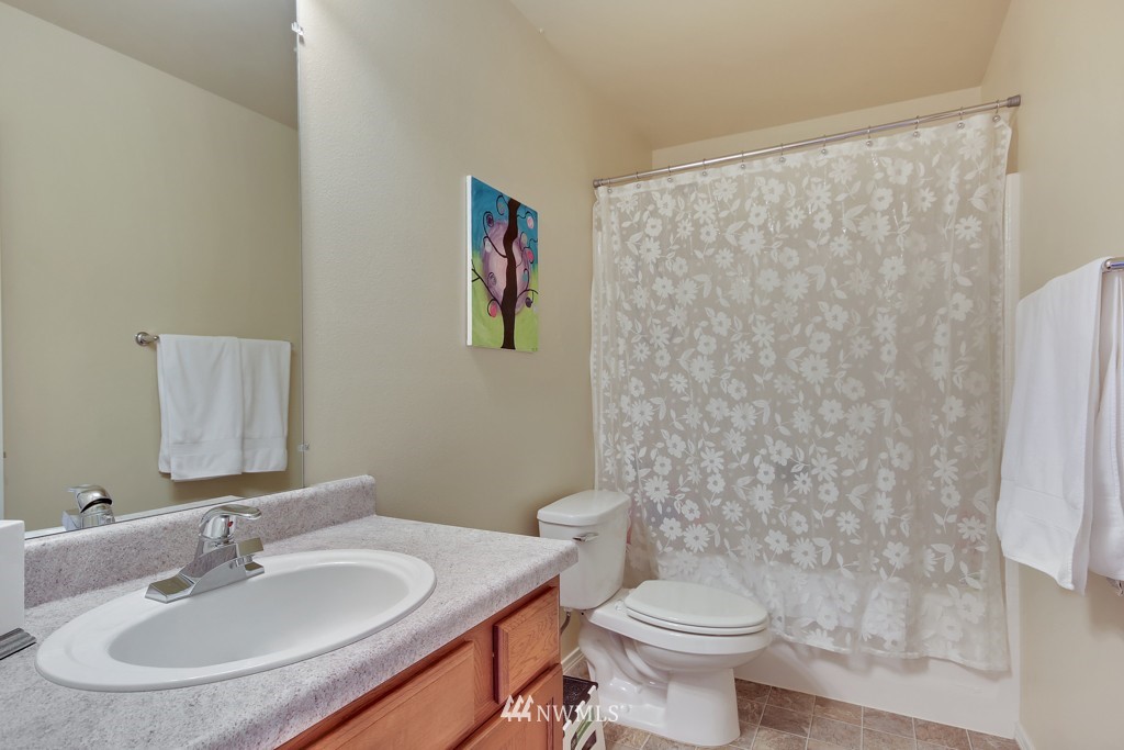 1391 Foreman Road DuPont, WA 98327 - Photo 14 of 21