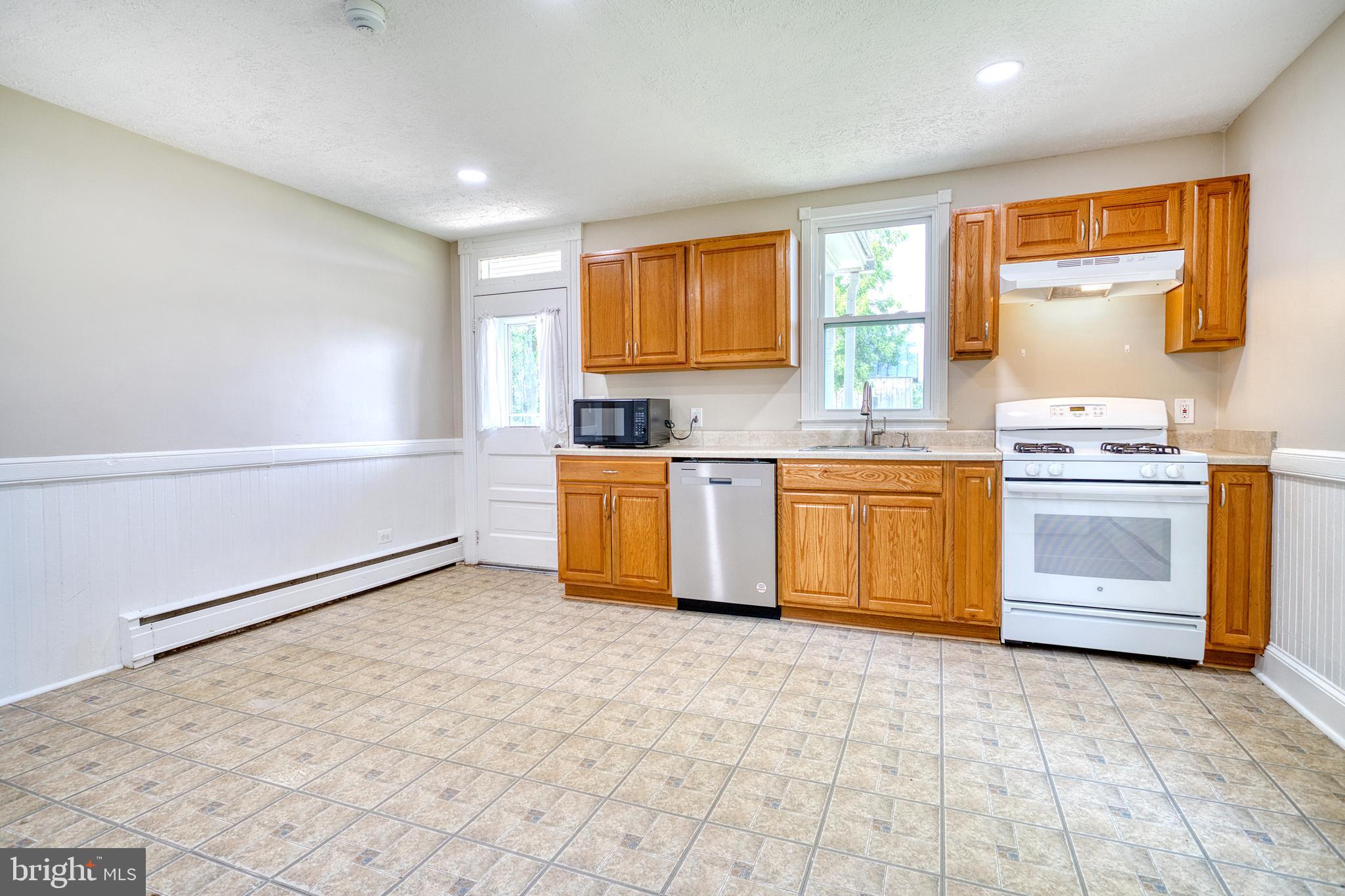 1701 Nelson Road Westminster, MD 21157 - Photo 11 of 33 Gallery Image 11