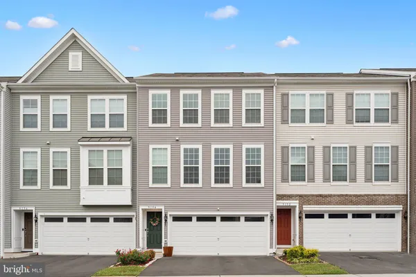 $3,490 | 9154 Wyche Knoll Lane, Manassas, VA 20110