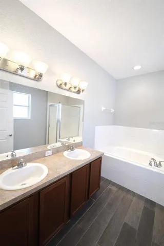 $2,300 | 1192 Normandy Heights Circle, Winter Haven, FL 33880