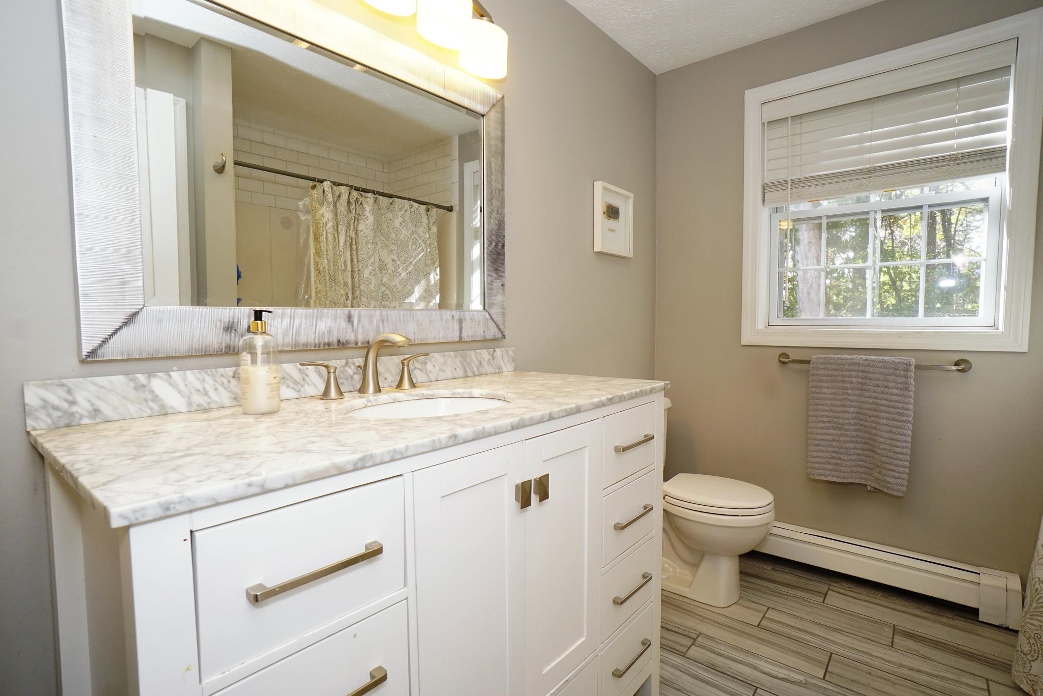 6 Gailor Lane Hooksett, NH 03106 - Photo 16 of 24