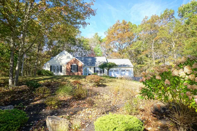 $599,000 | 6 Gailor Lane, Hooksett, NH 03106