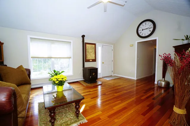 $599,000 | 6 Gailor Lane, Hooksett, NH 03106