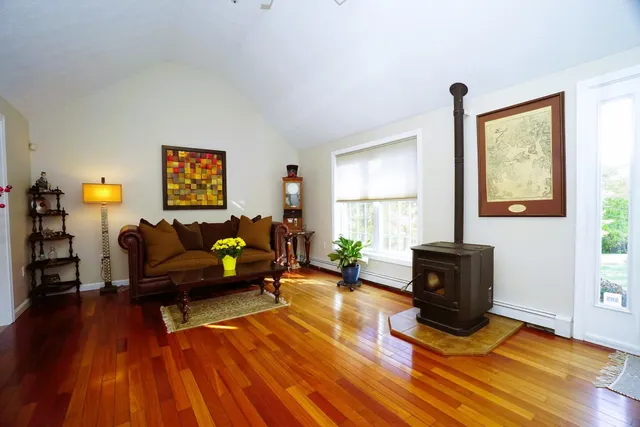 $599,000 | 6 Gailor Lane, Hooksett, NH 03106