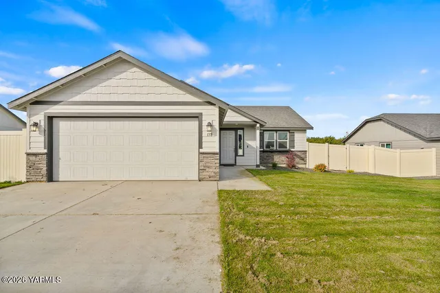 $340,000 | 118 Bitters Loop, Grandview, WA 98930