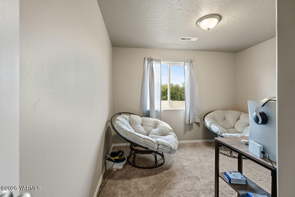 118 Bitters Loop Grandview, WA 98930 - Photo 16 of 21 118BittersLoop-18