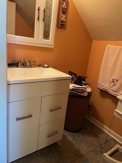 2447 81st Street Highland, IN 46322 - Photo 12 of 17 480x640