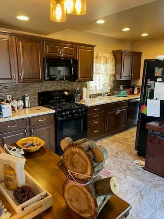 $249,900 | 2447 81st Street, Highland, IN 46322