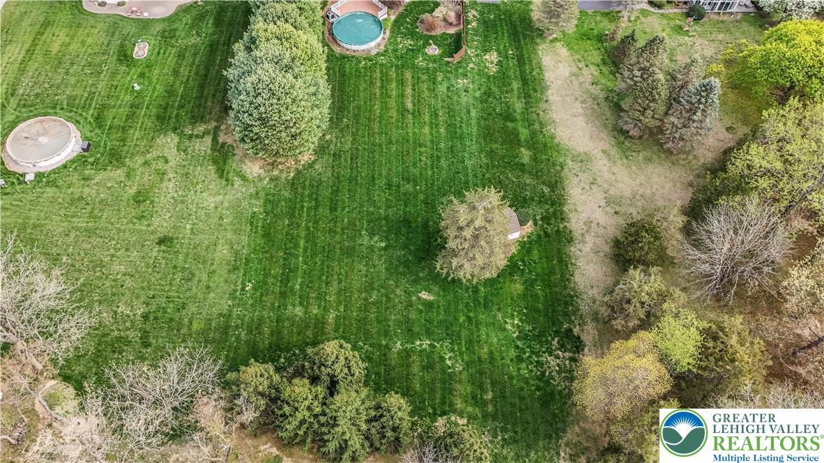 540 Royal Manor Road Easton, PA 18042 - Photo 8 of 64