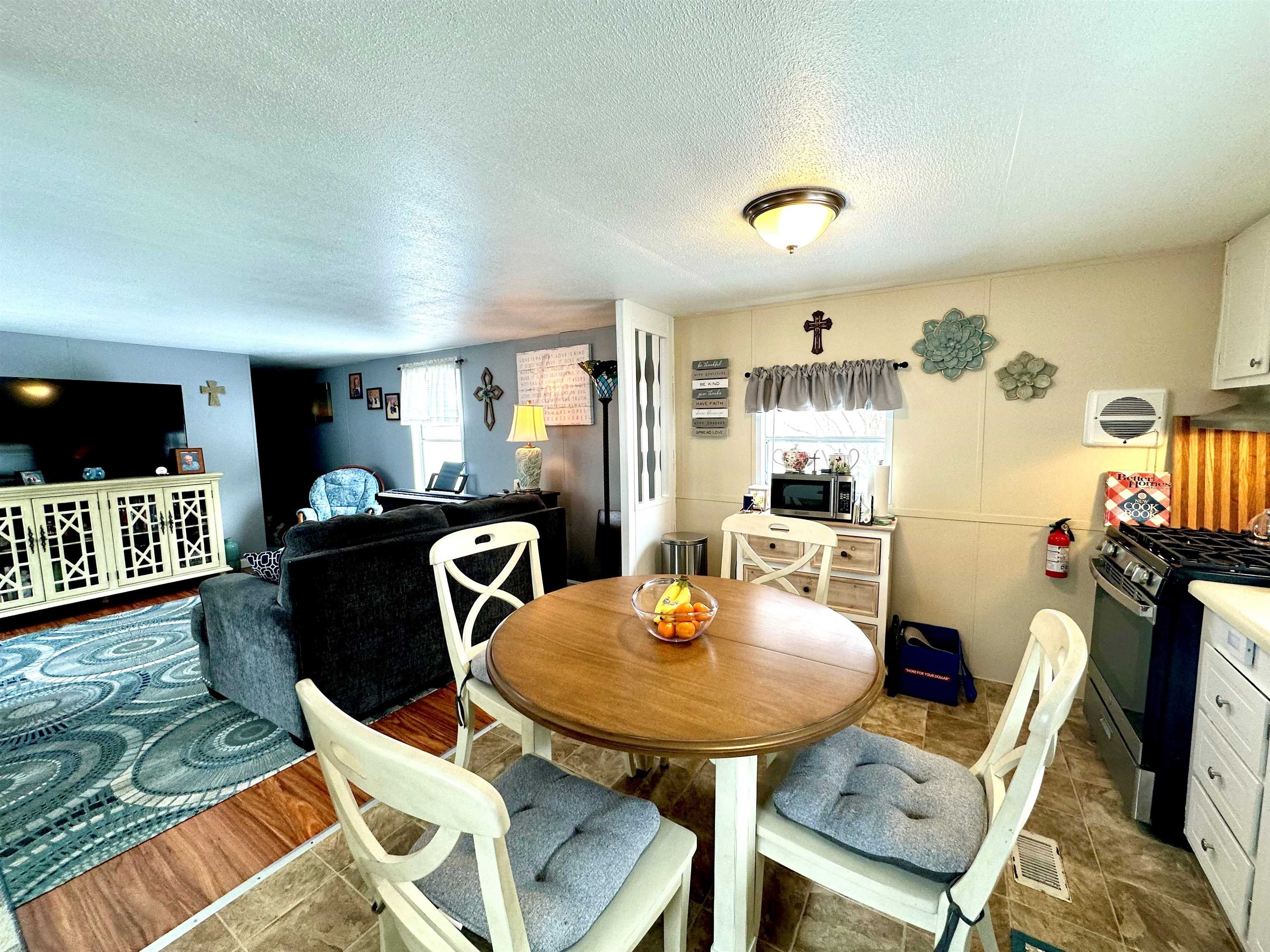4 Finch Street Keene, NH 03431 - Photo 11 of 15 Gallery Image 11