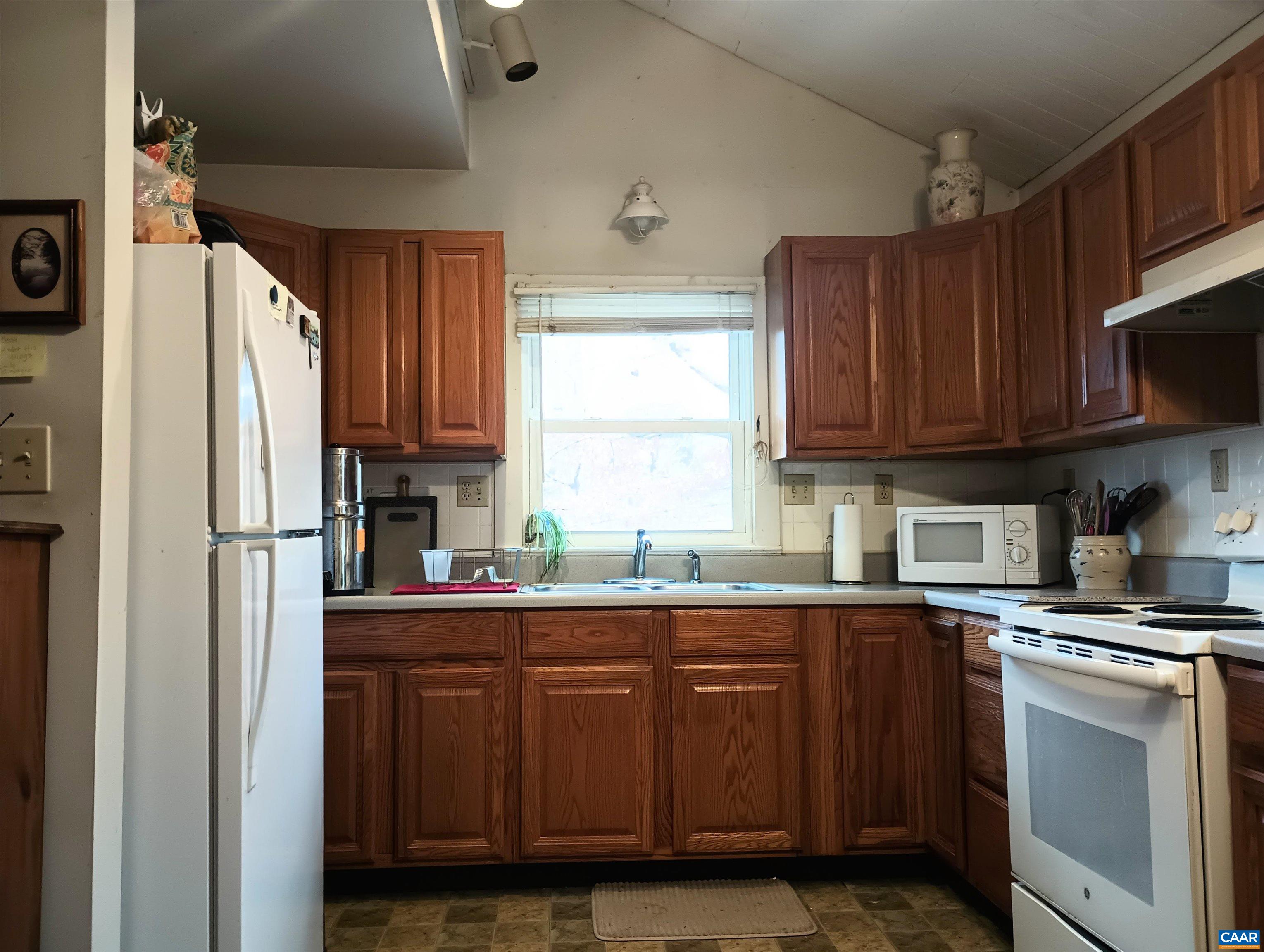 3901 Midland Road Wingina, VA 24599 - Photo 29 of 75