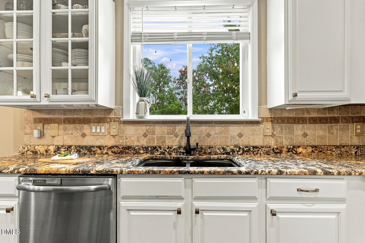 554 Front Ridge Drive Cary, NC 27519 - Photo 16 of 62 028-036-Kitchen-1500x1000