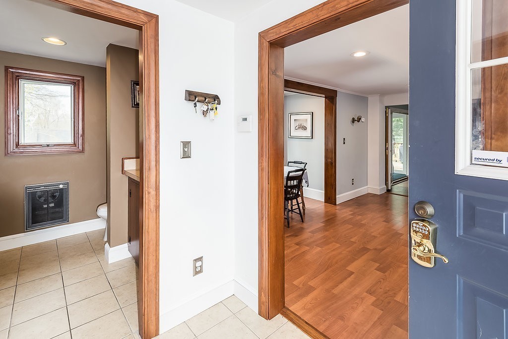 63 Upland Road Attleboro, MA 02703 - Photo 4 of 21 Gallery Image 4