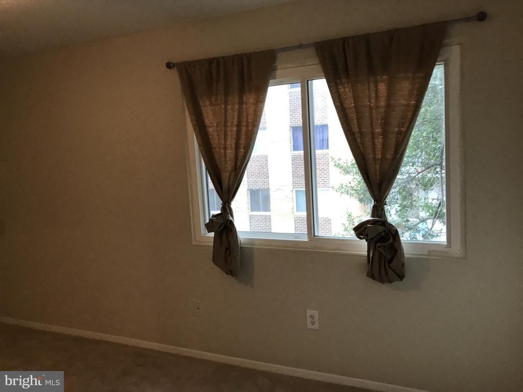 2900 Kings Chapel Road, Unit 10 Falls Church, VA 22042 - Photo 7 of 9 Interior (General)