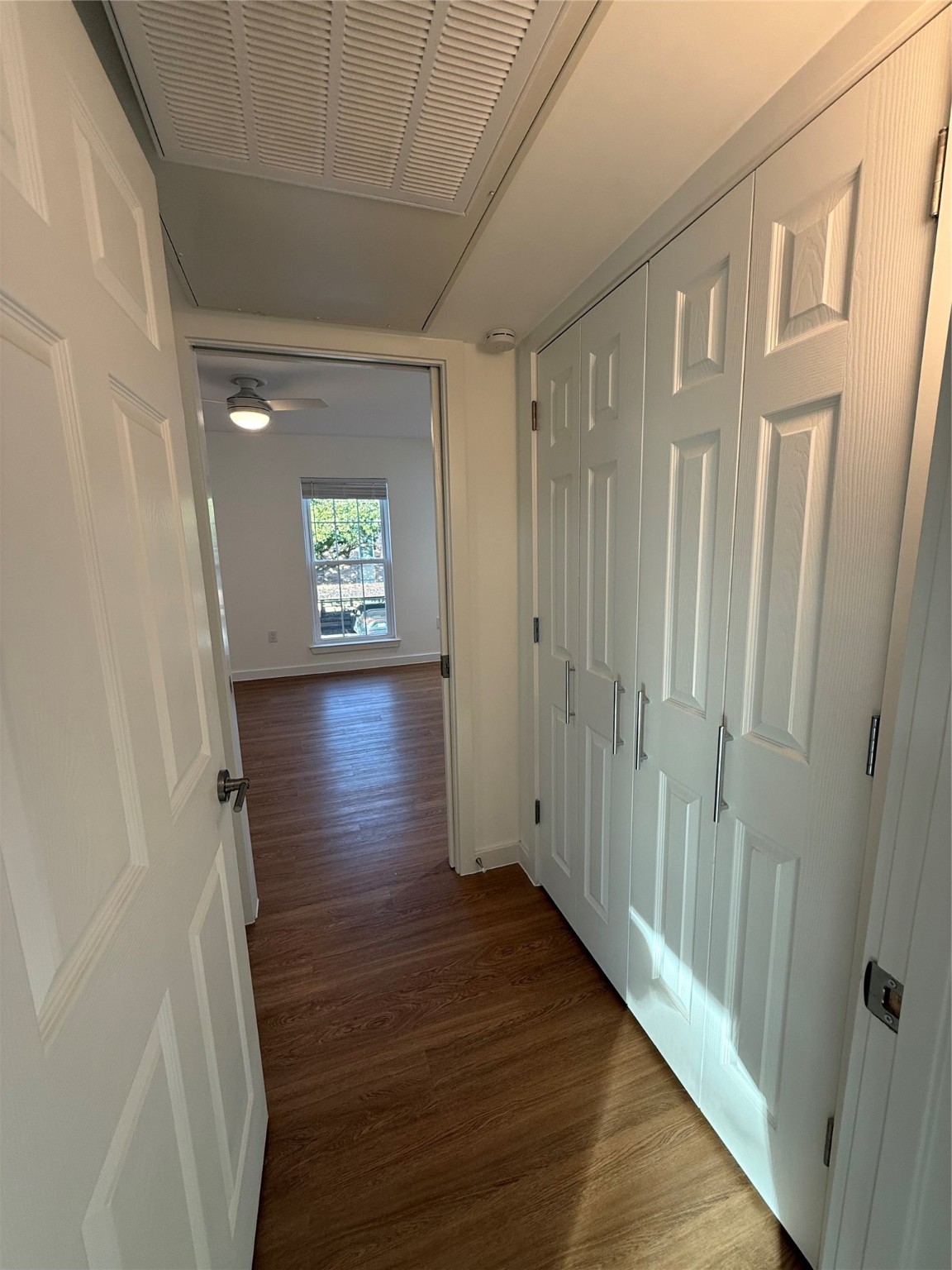 3400 Timmons Lane, Unit 52 56 Houston, TX 77027 - Photo 16 of 40 a view of entryway with wooden floor