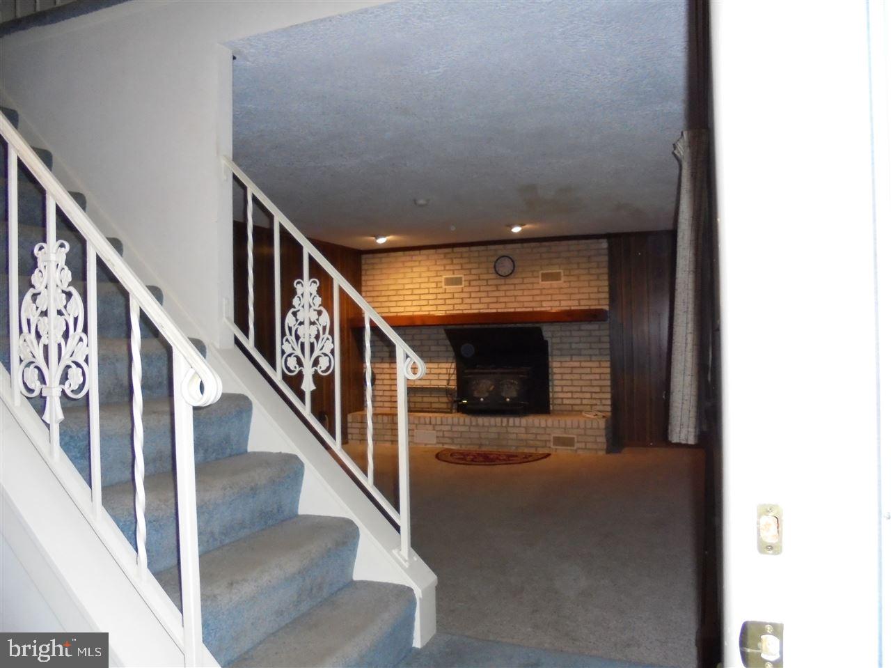 845 Bahns Mill Road, Unit 845 Red Lion, PA 17356 - Photo 5 of 32