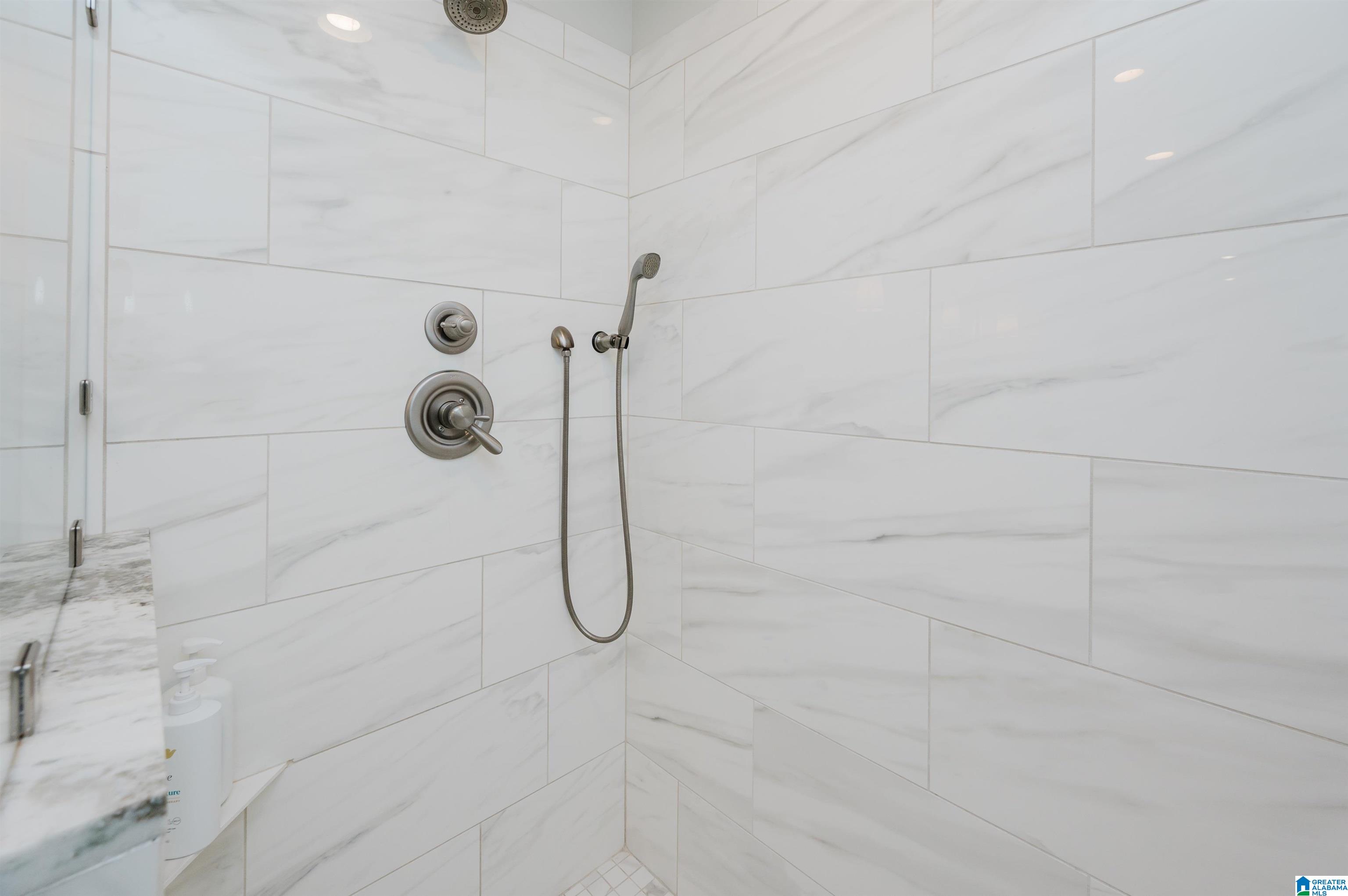 2696 Altadena Road Birmingham, AL 35243 - Photo 30 of 55 Gallery Image 30