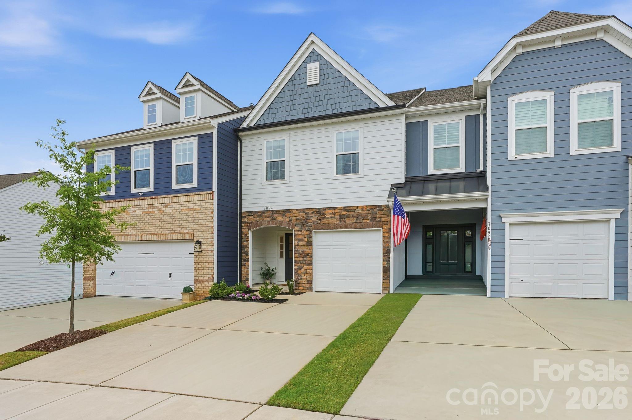 3054 Patchwork Court Fort Mill, SC 29708 - Photo 4 of 32 Gallery Image 4