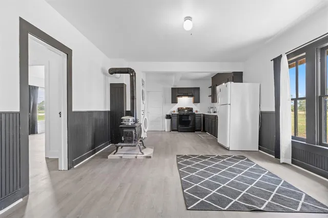 $395,900 | 4 County Road 410, Purmela, TX 76566