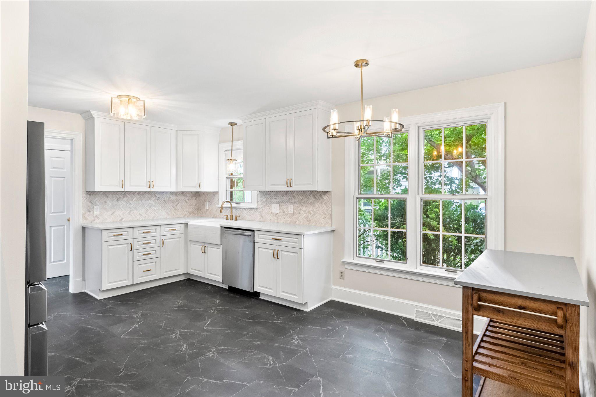 408 Riverside Drive Fredericksburg, VA 22401 - Photo 18 of 61
