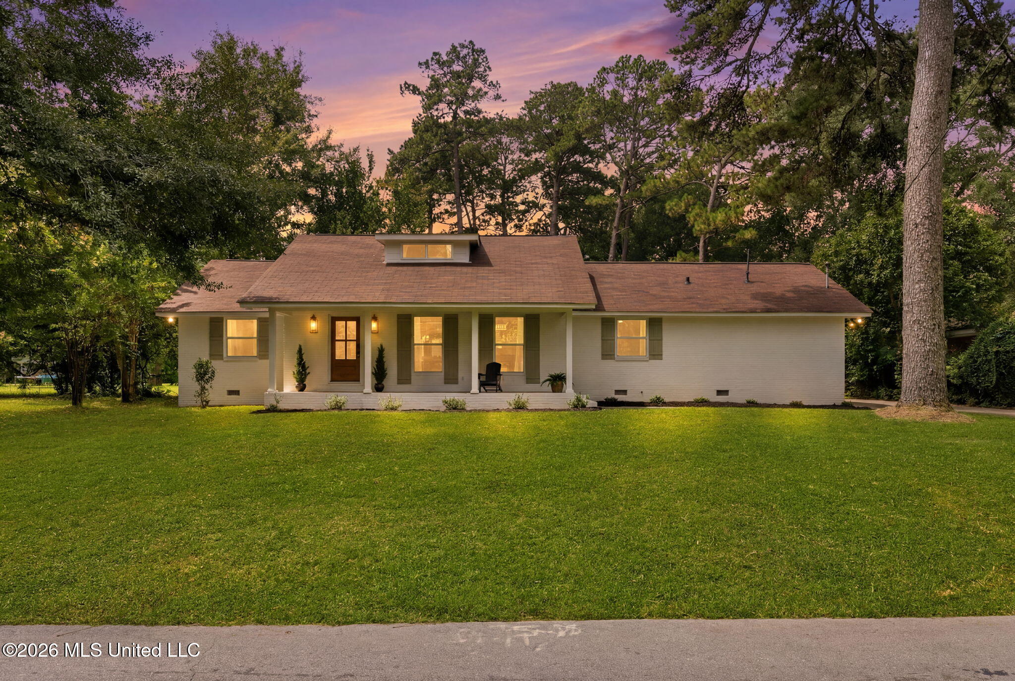 1602 Church Street Columbia, MS 39429 - Photo 37 of 37 Front Exterior - Twilight