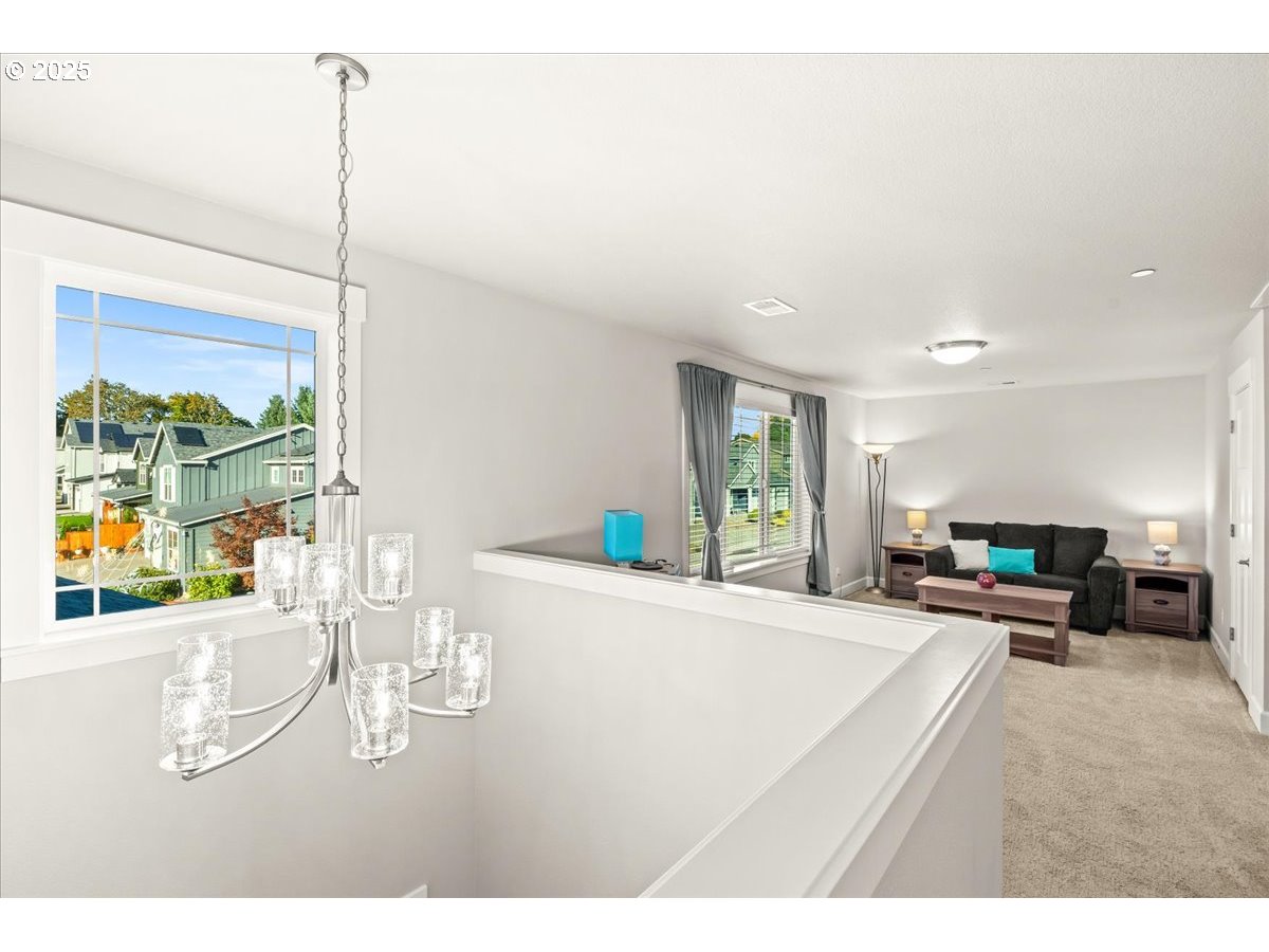 3403 North Holladay Street Cornelius, OR 97124 - Photo 35 of 46