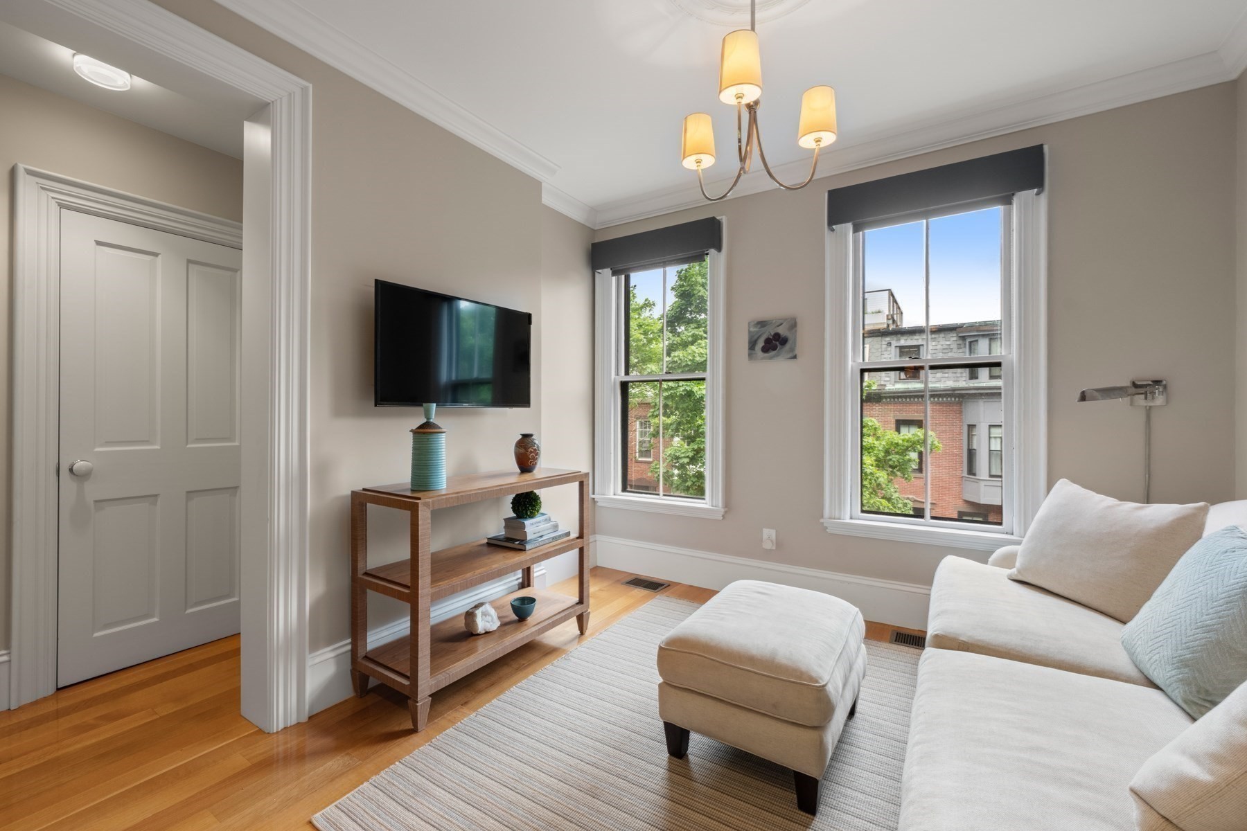 112 Appleton Street Boston, MA 02116 - Photo 13 of 39 Gallery Image 13