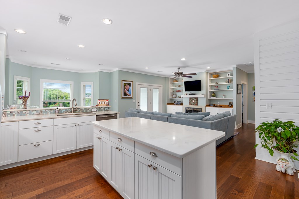 225 Folly Farm Road Greenwood, SC 29649 - Photo 10 of 46 Gallery Image 10