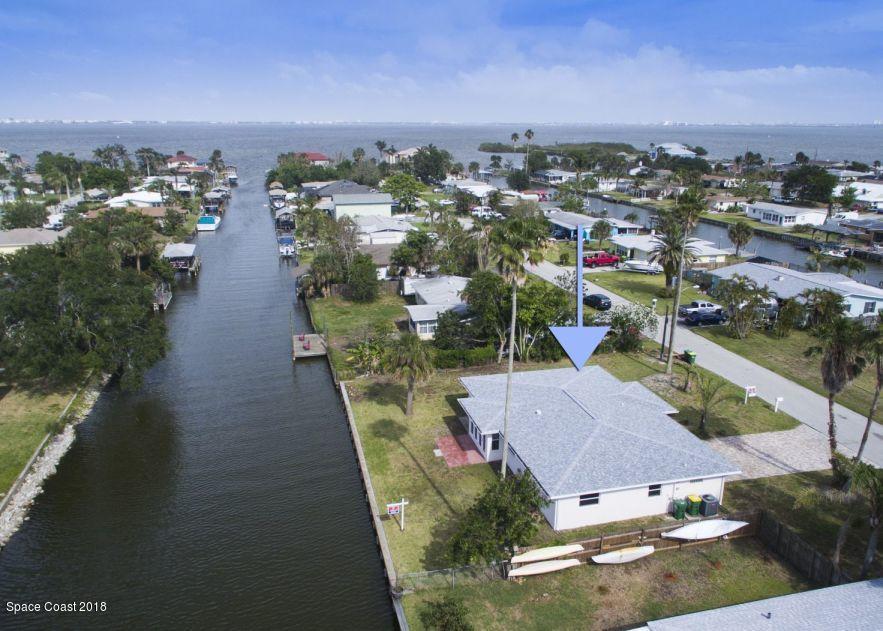 1624 Wavecrest Street Merritt Island, FL 32952 - Photo 2 of 25 Direct Access To River