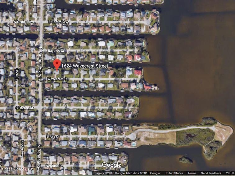 1624 Wavecrest Street Merritt Island, FL 32952 - Photo 4 of 25 Canal Direct To River