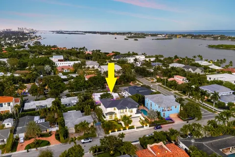 $4,499,500 | 109 Arlington Place, West Palm Beach, FL 33405