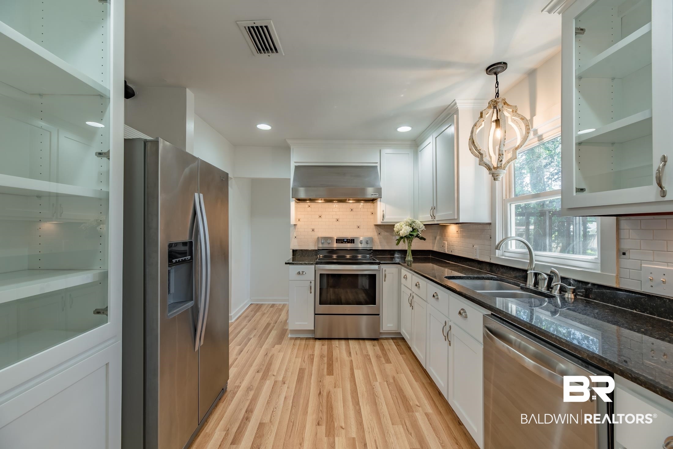 353 Azalea Street Fairhope, AL 36532 - Photo 33 of 49