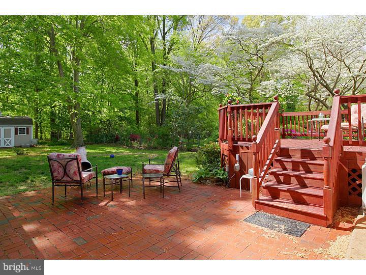 79 Winding Way Road Stratford, NJ 08084 - Photo 3 of 18
