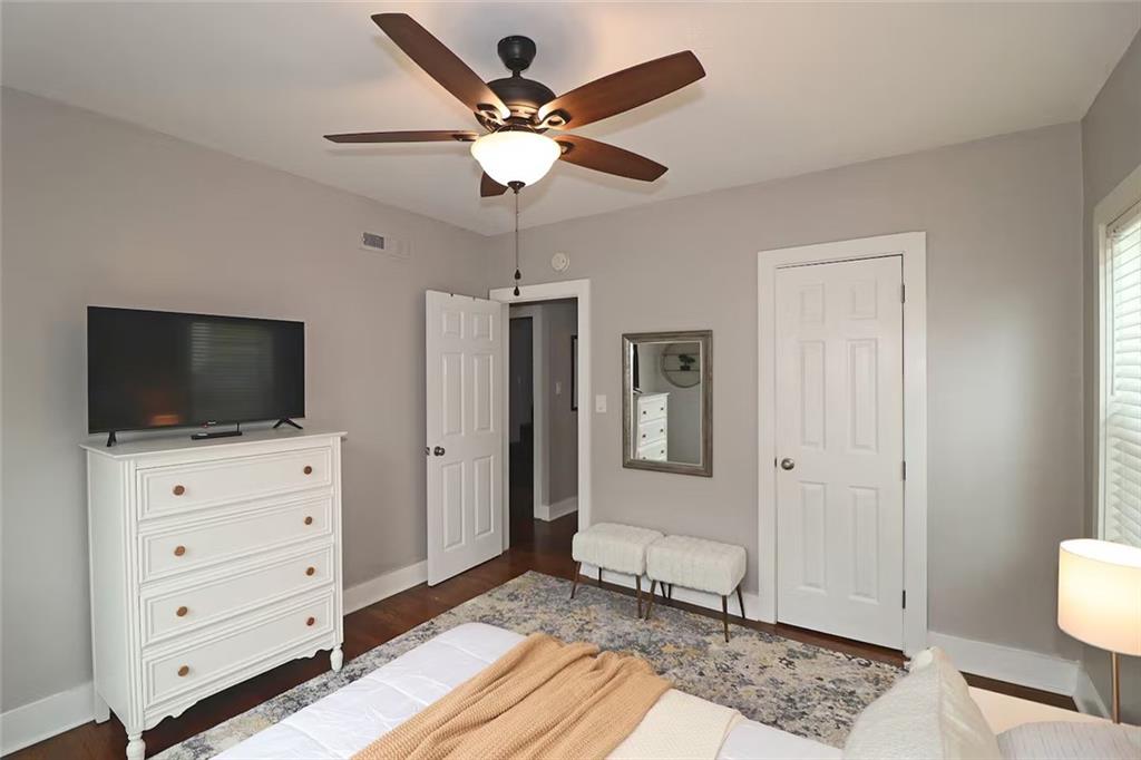 2039 Ridgedale Road Northeast Atlanta, GA 30317 - Photo 11 of 43 Gallery Image 11