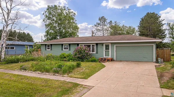 $165,000 | 44 Locust Drive, Babbitt, MN 55706