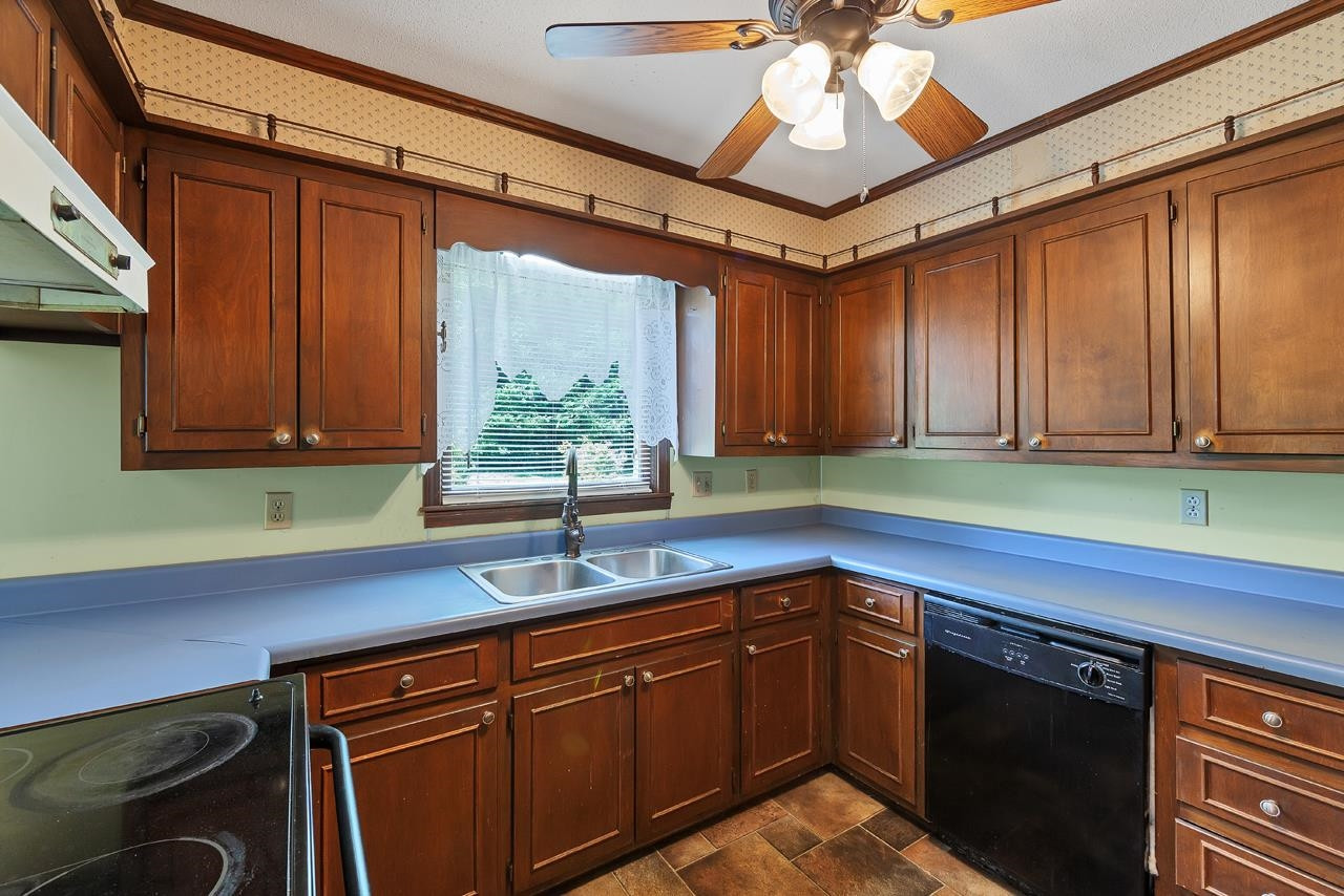 8 Oakfield Road Oakfield, TN 38362 - Photo 6 of 24 Photo 6