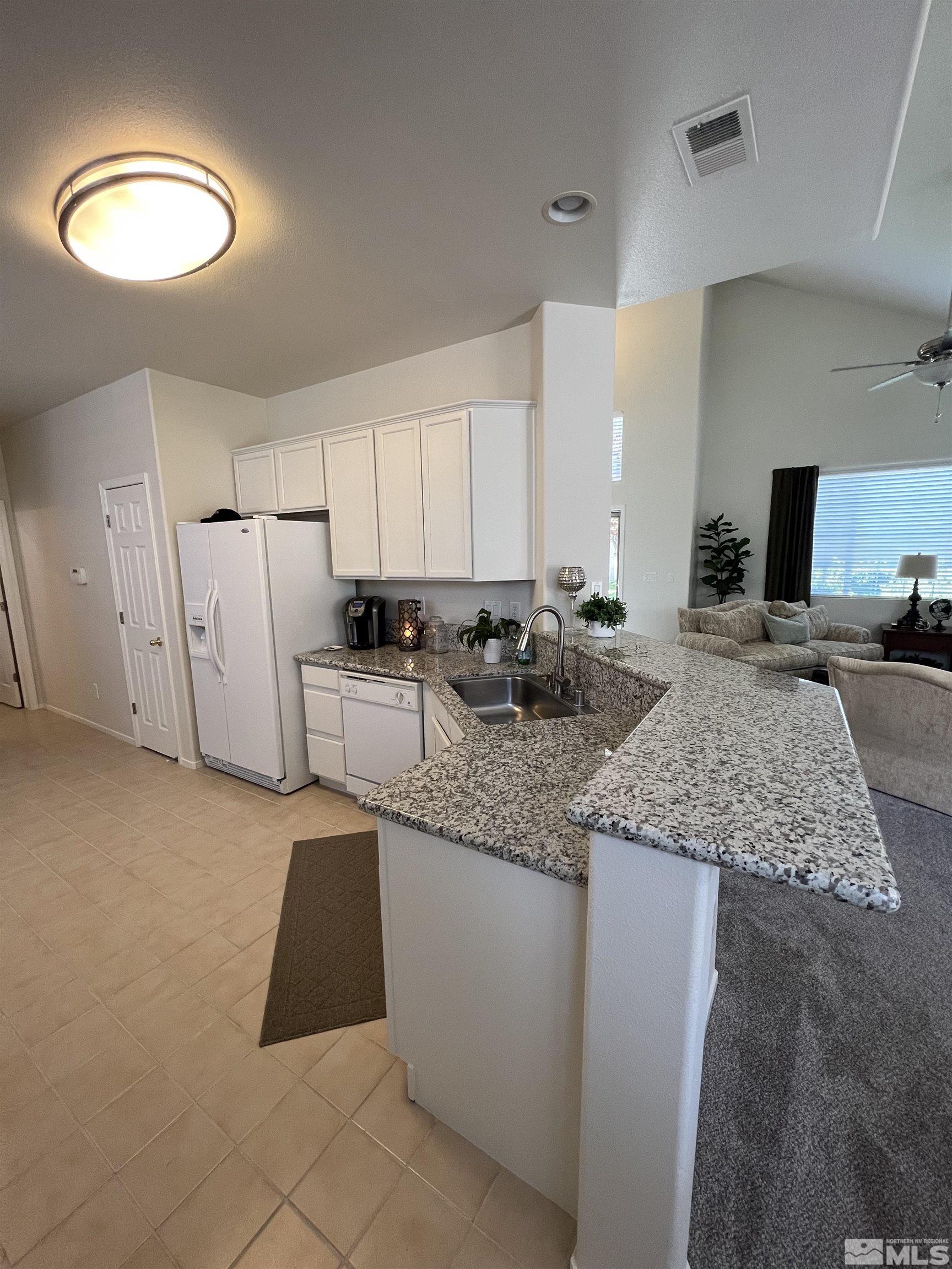 9609 Otter Way Reno, NV 89521 - Photo 3 of 23 Photo 3