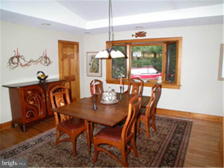 246 Valley Road Media, PA 19063 - Photo 3 of 14