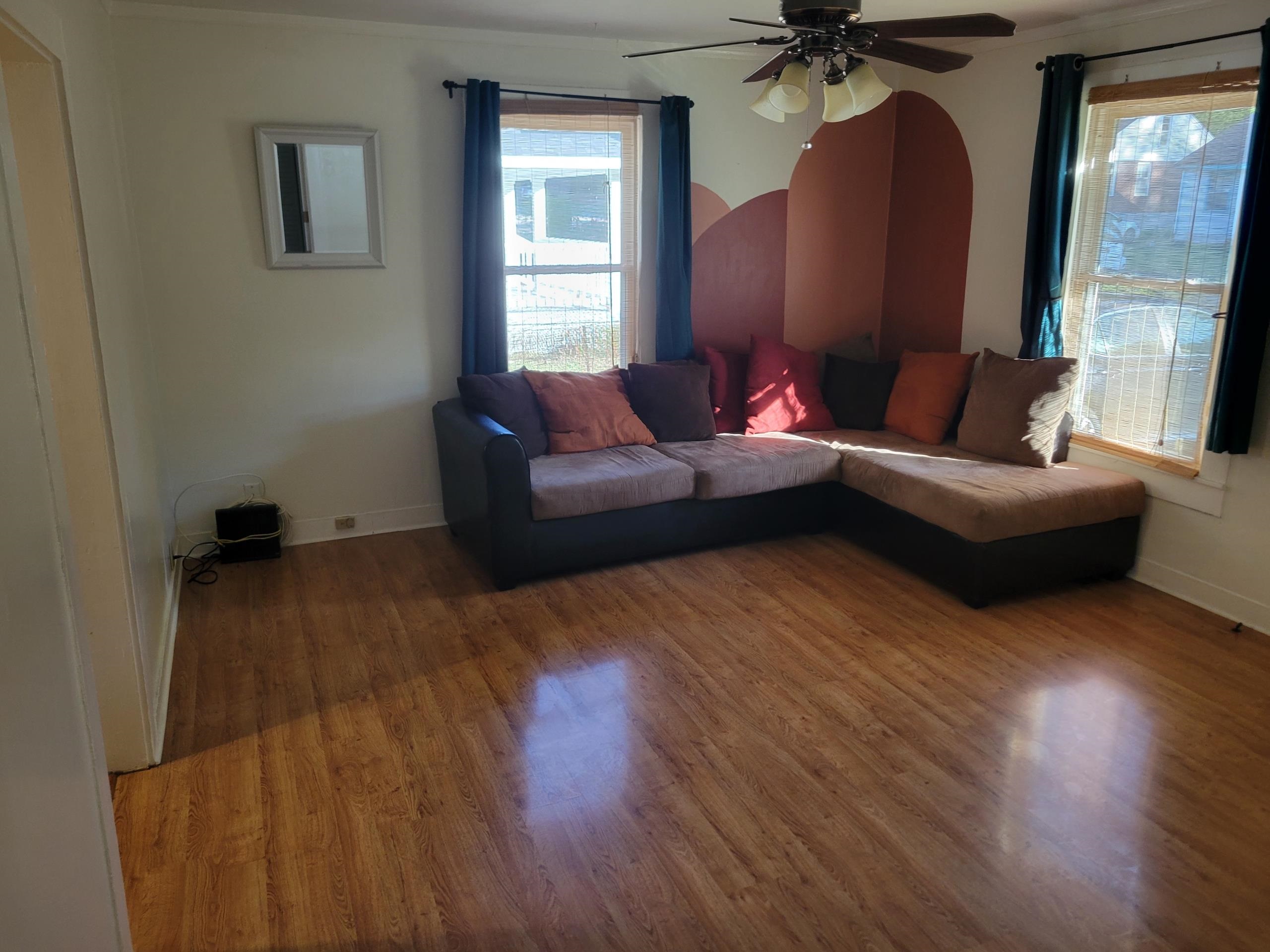 3580 Allandale Lane Memphis, TN 38111 - Photo 2 of 11 a living room with furniture and a window