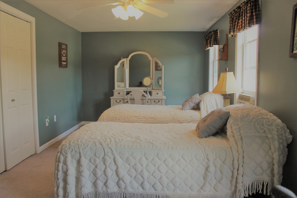 2 Edward Road Dudley, MA 01571 - Photo 12 of 30 Gallery Image 12