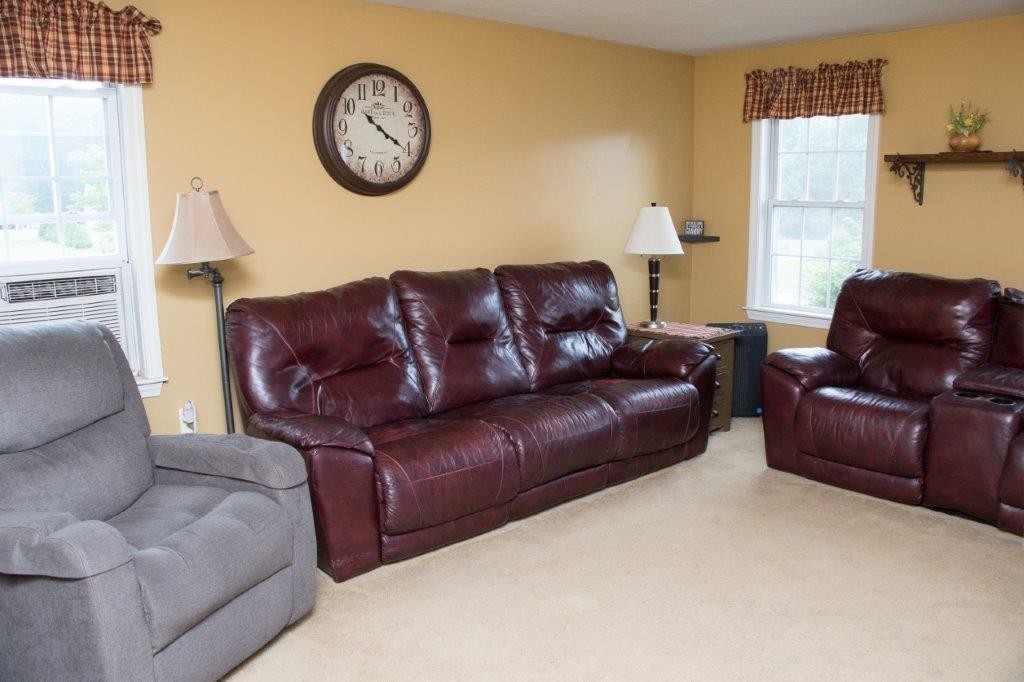 2 Edward Road Dudley, MA 01571 - Photo 6 of 30 Gallery Image 6