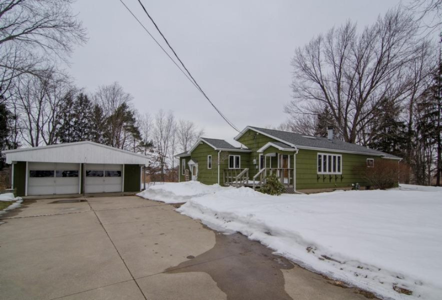 1520 Bakertown Road Buchanan, MI 49107 - Photo 1 of 20 Bakertown_1080