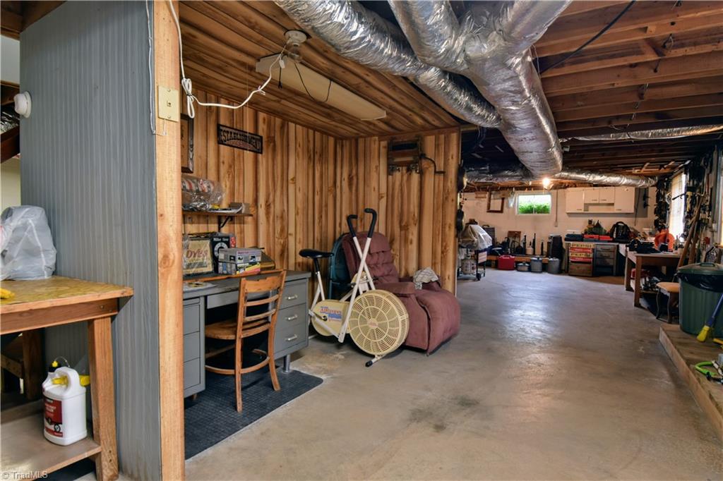 804 Shoals Road Pinnacle, NC 27043 - Photo 22 of 30