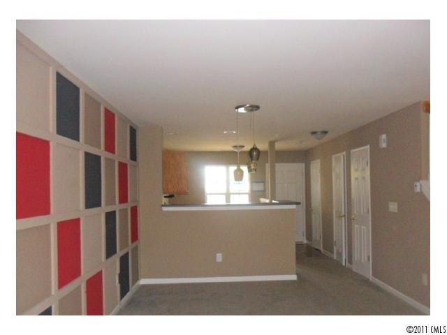 150 Limerick Road, Unit B Mooresville, NC 28115 - Photo 2 of 5 Gallery Image 2